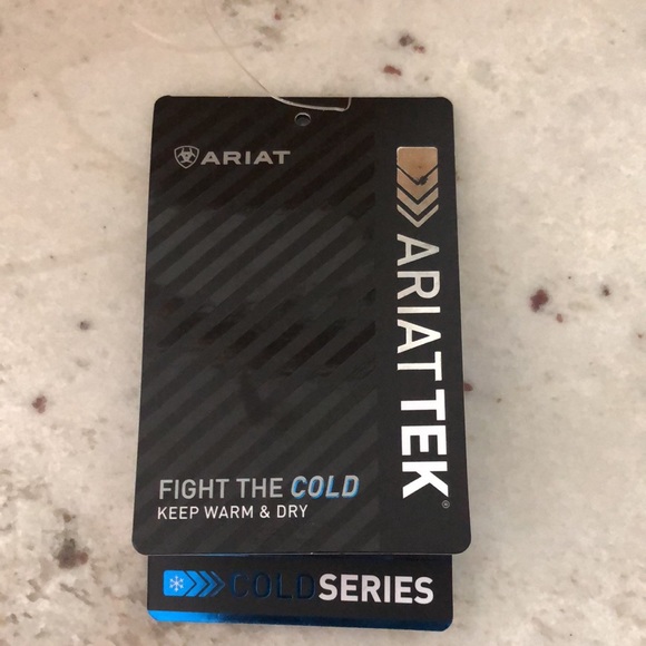 NWOT Ariat Fleece Quarter Zip Sweater - Picture 6 of 6